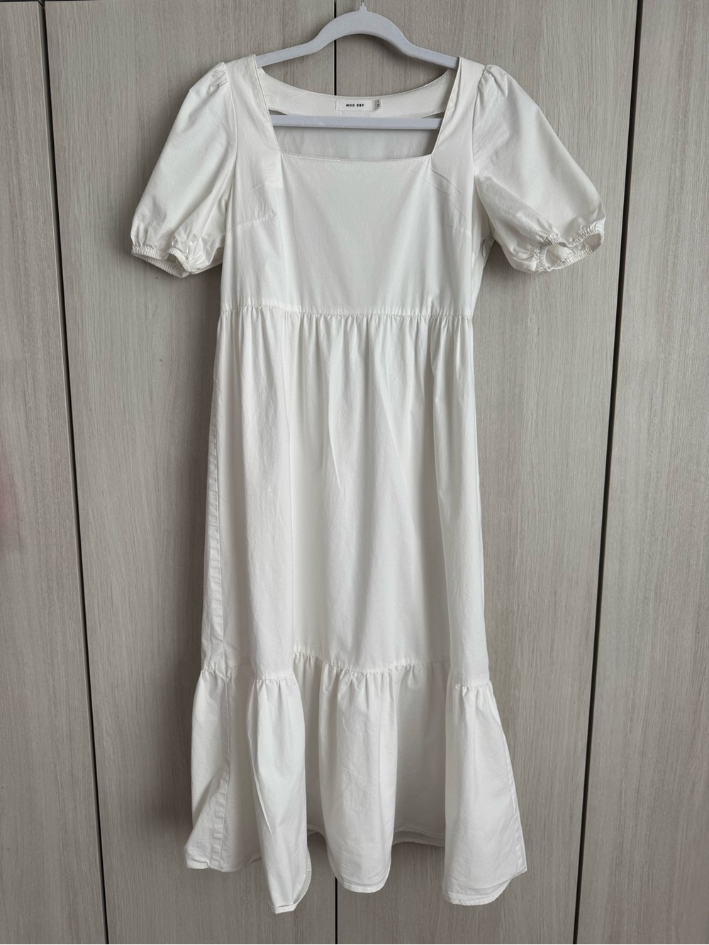 Mod Ref White Puff-Sleeve Tiered Square-Neck Dress Sz s